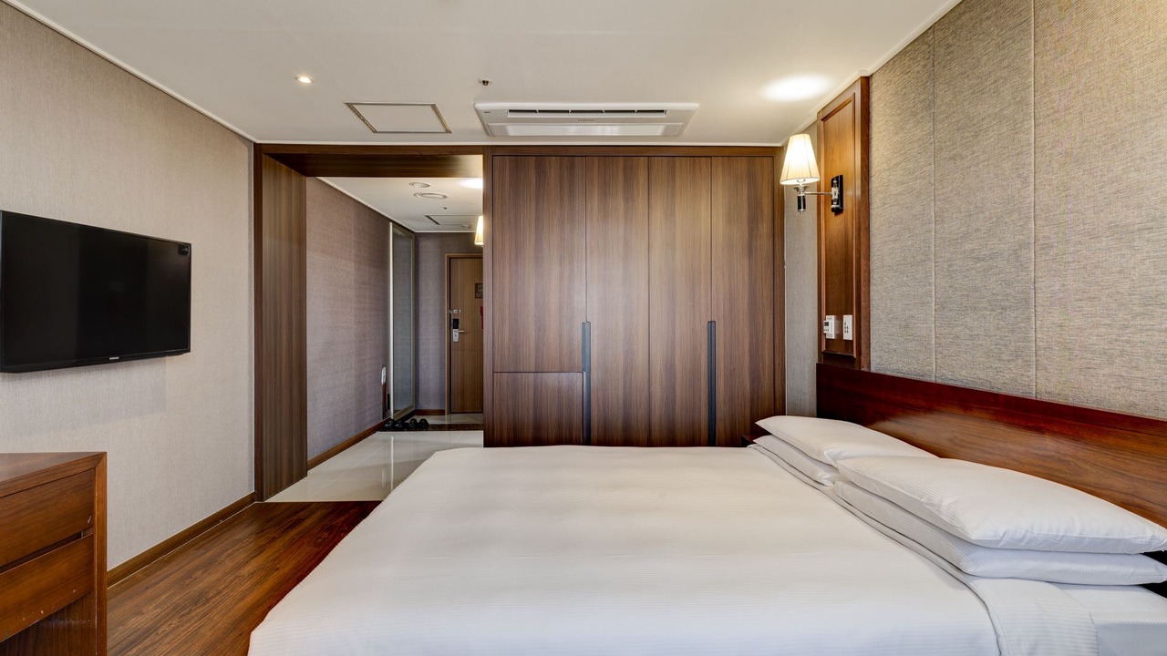 Photo of Bedroom in Ingye-dong