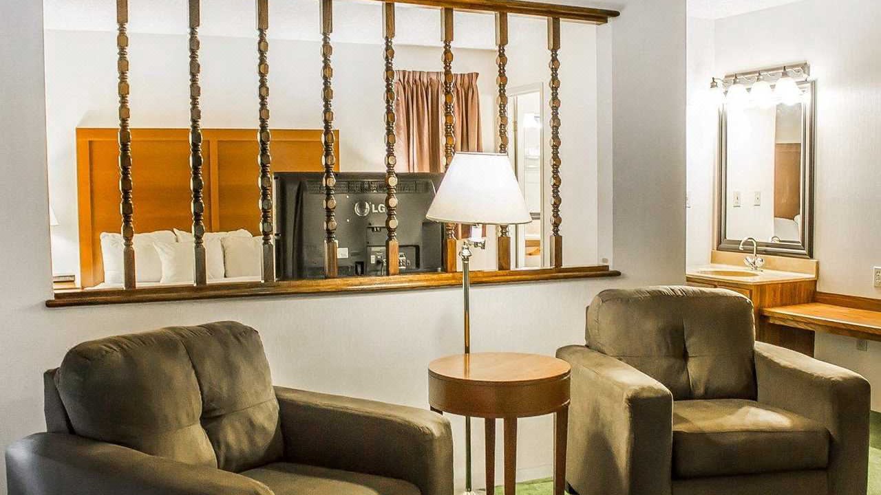 Photo of Livingroom in Manistique