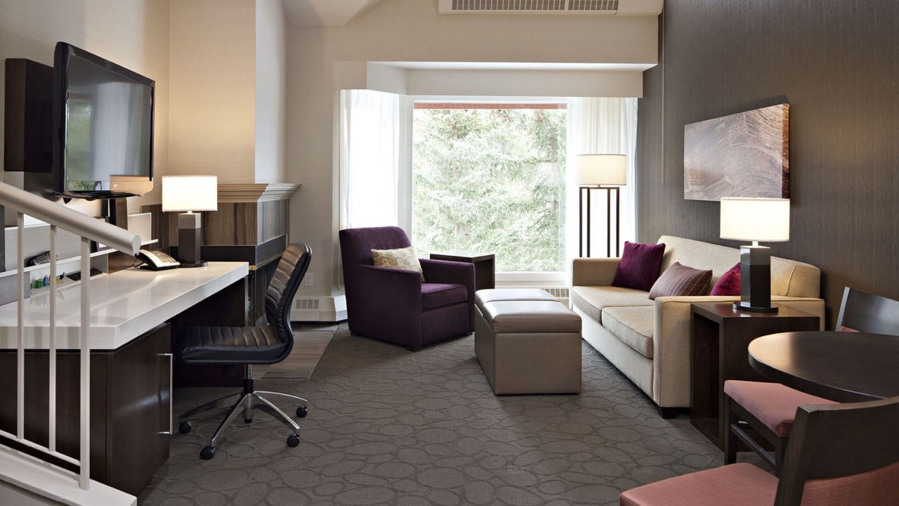 Photo of Livingroom in Kananaskis