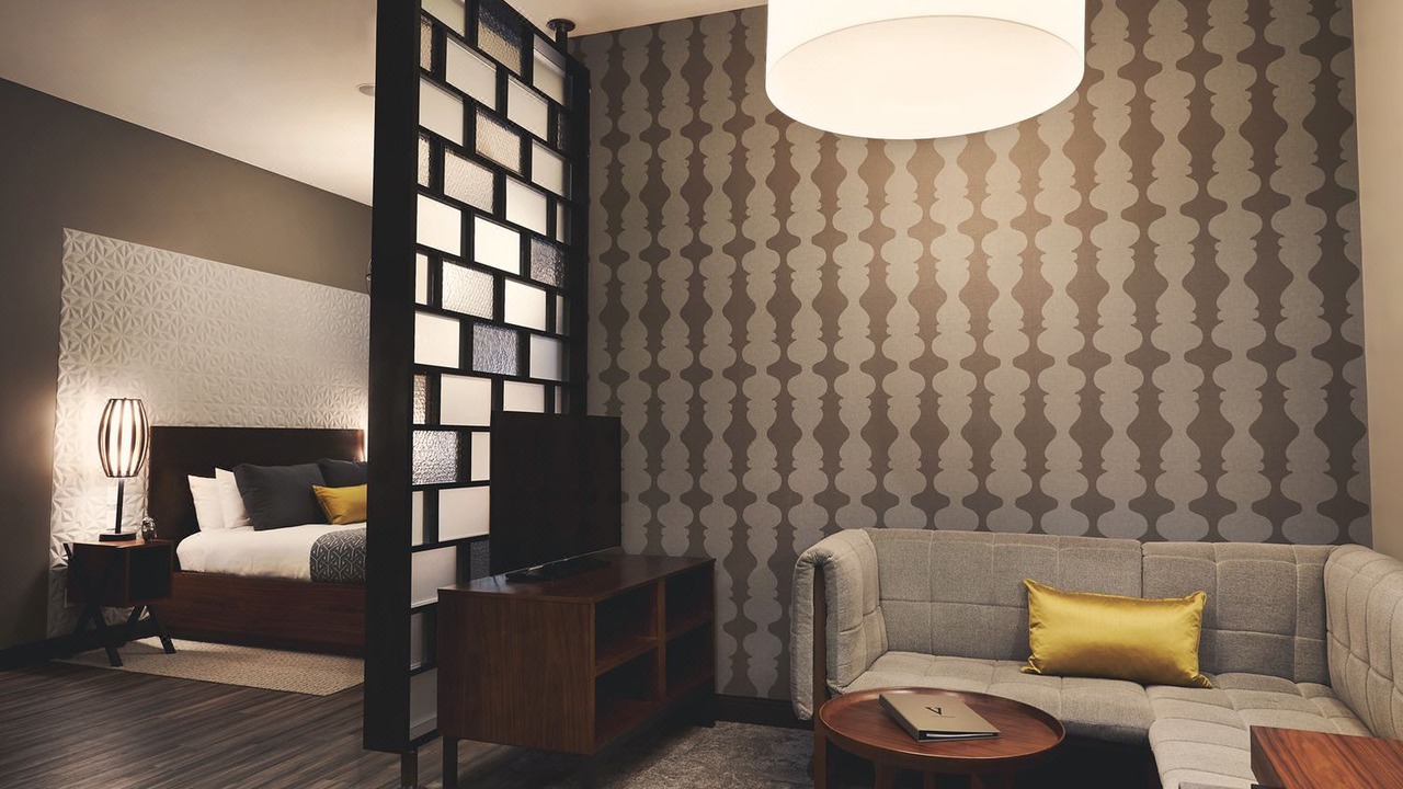 Photo of Livingroom in Downtown Springfield