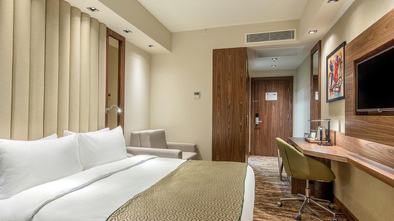 Photo of Bedroom in Lara