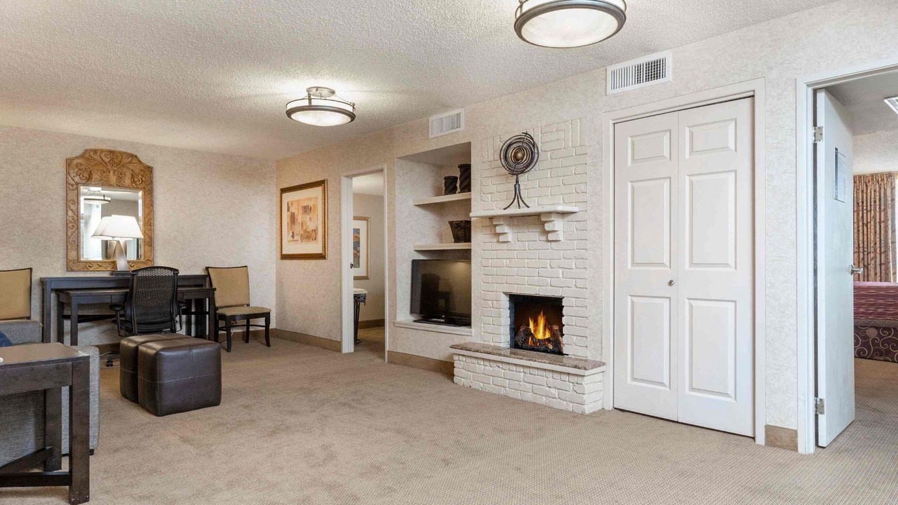 Photo of Livingroom in Westport