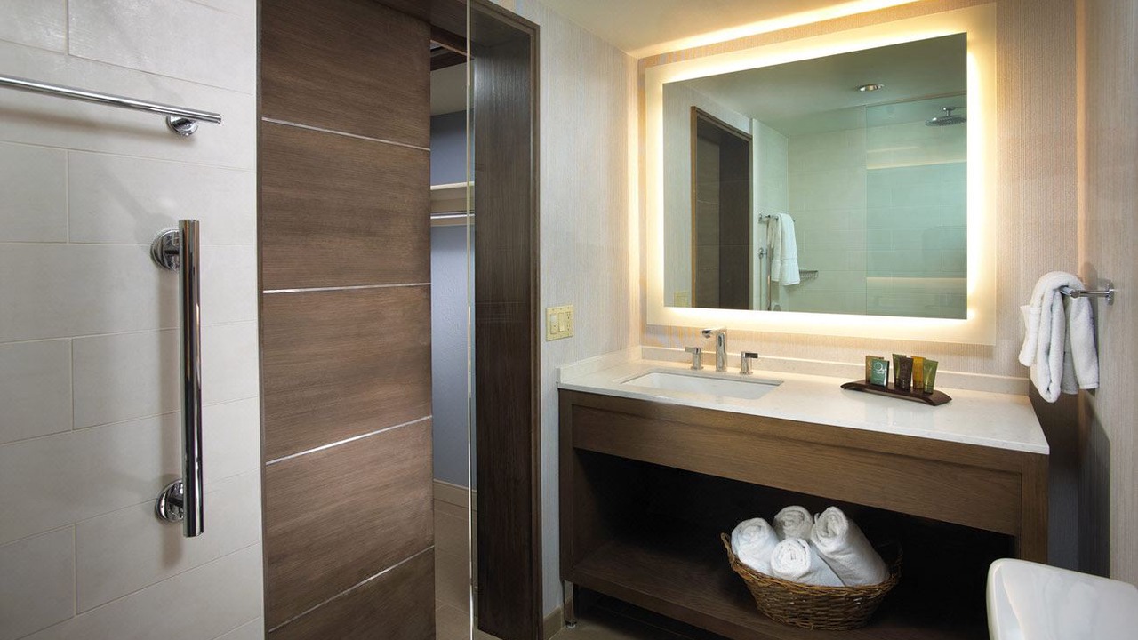 Photo of Bathroom in Calabasas