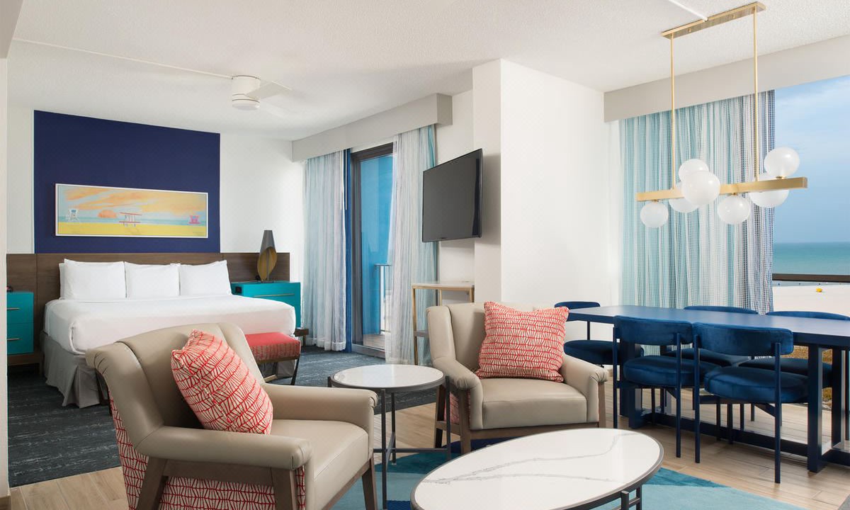 Photo of Livingroom in Treasure Island