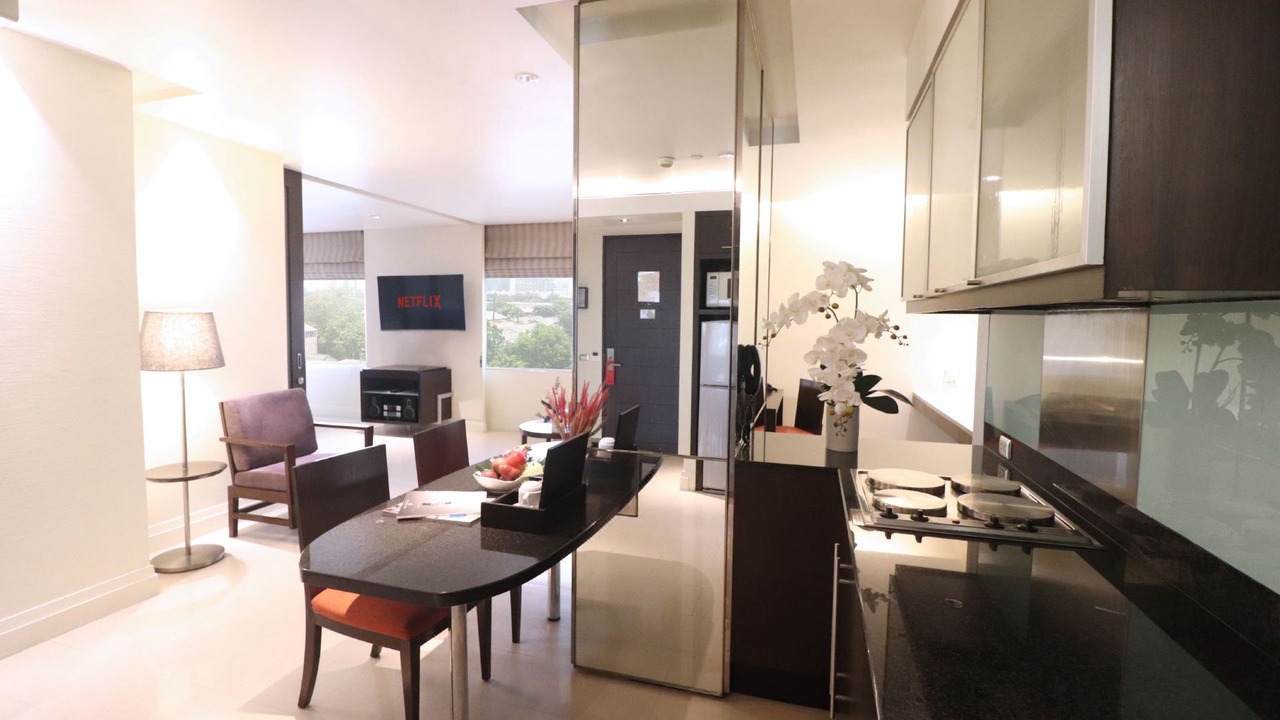 Photo of Livingroom in Embassy District