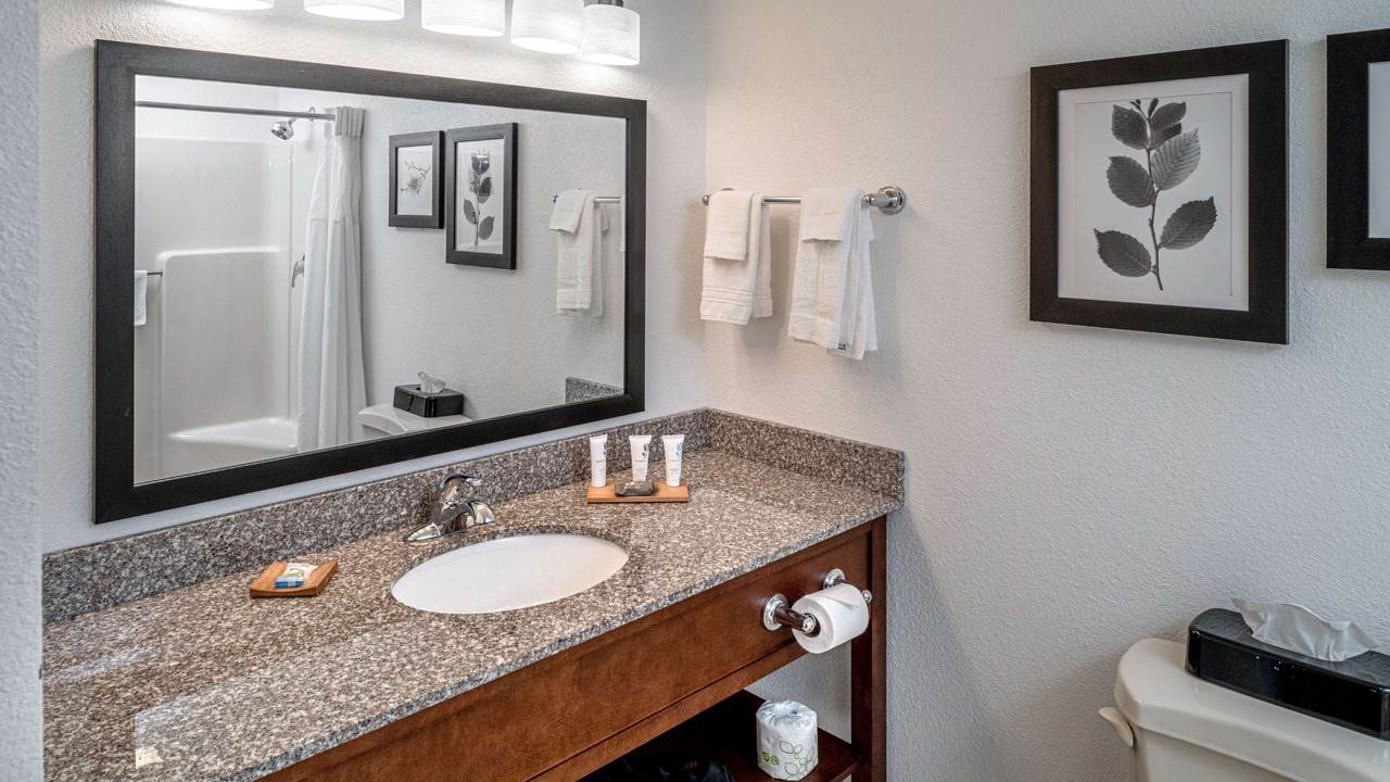 Photo of Bathroom in Sprague