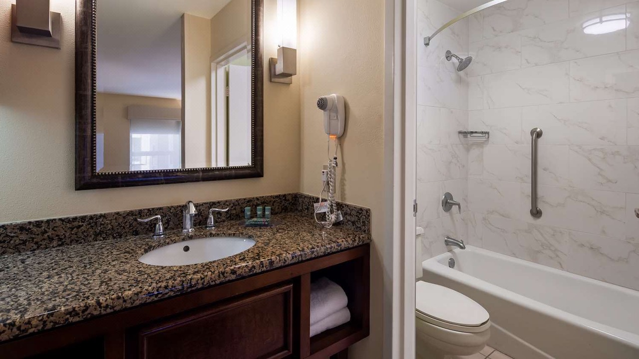 Photo of Bathroom in Gulfport