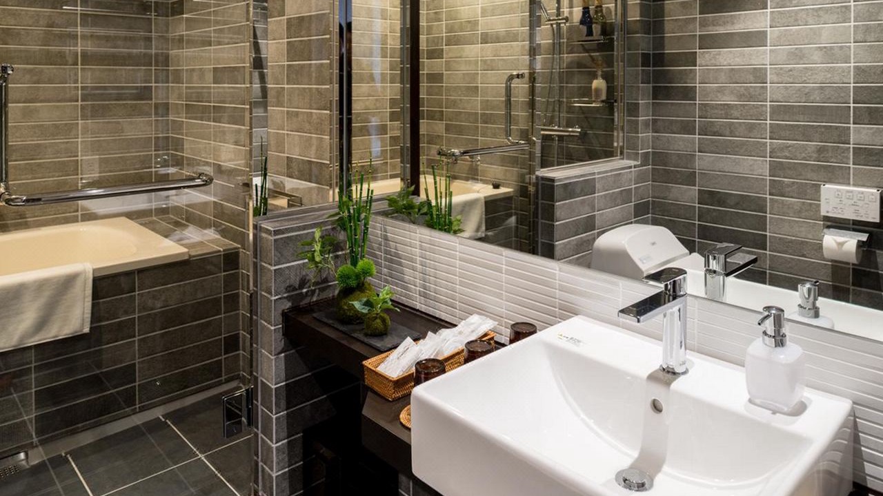 Photo of Bathroom in Karasuma