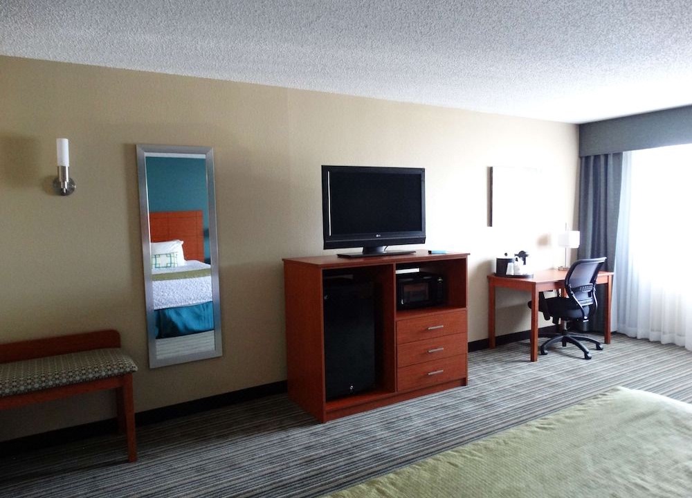 Photo of Livingroom in Warren