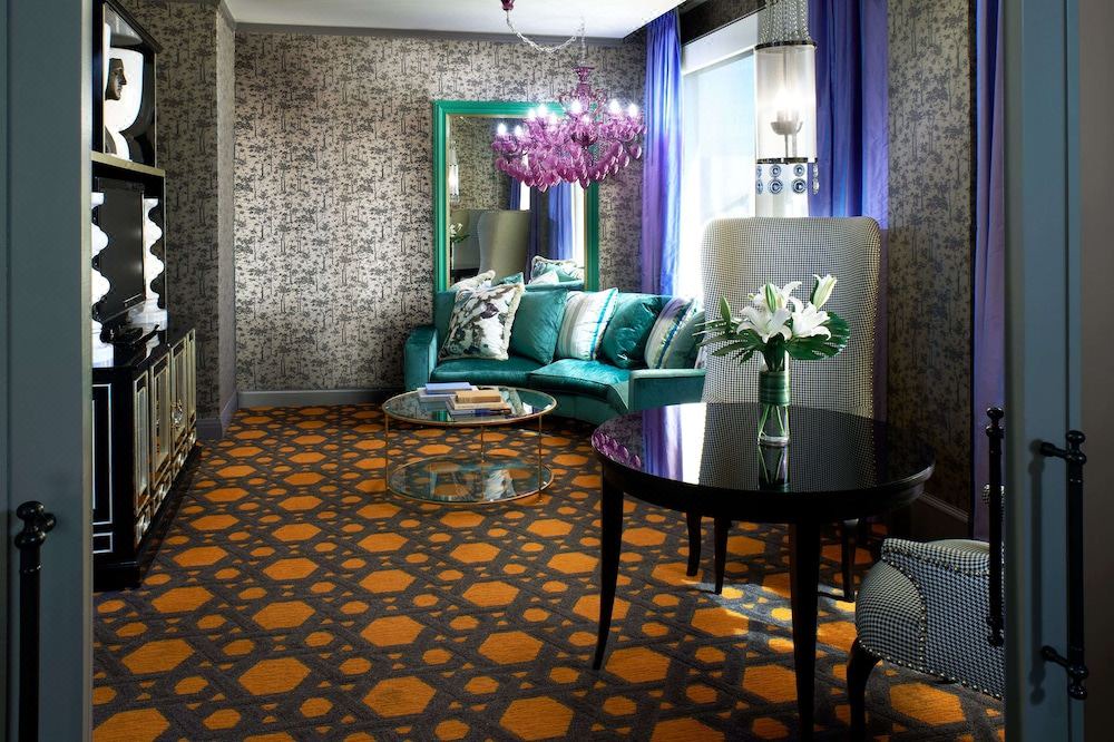 Photo of Livingroom in Downtown Portland