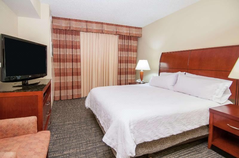 Photo of Bedroom in Pearl
