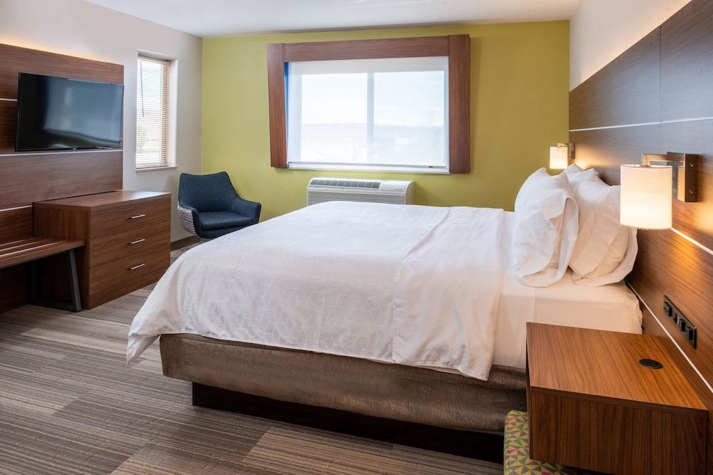 Photo of Bedroom in Gunnison
