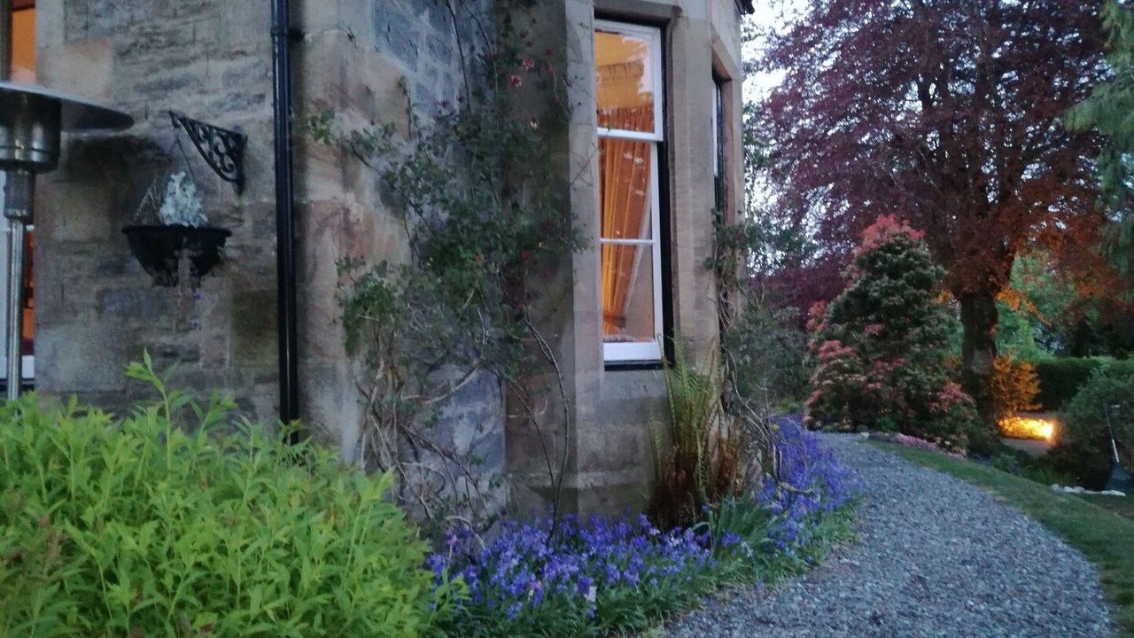 Photo of Buildings in Callander