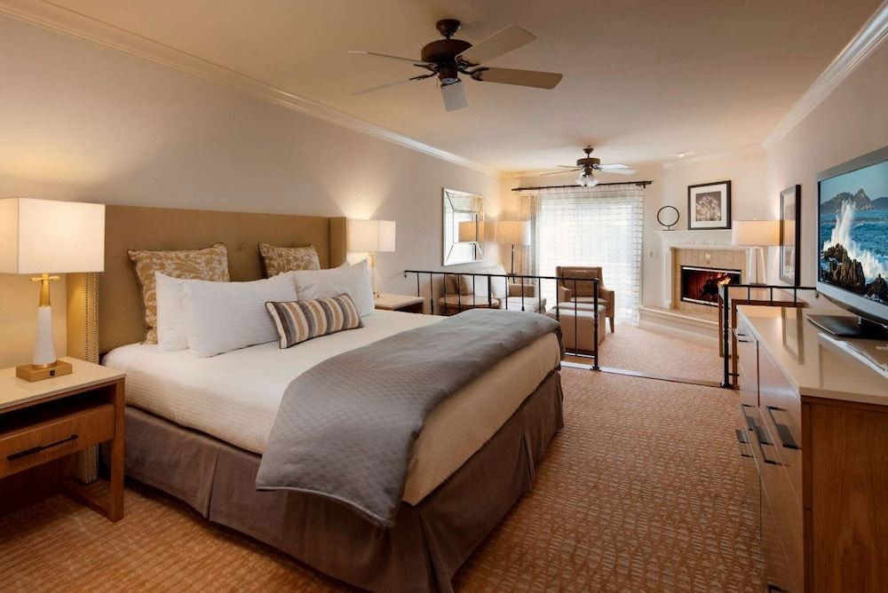 Photo of Bedroom in San Simeon