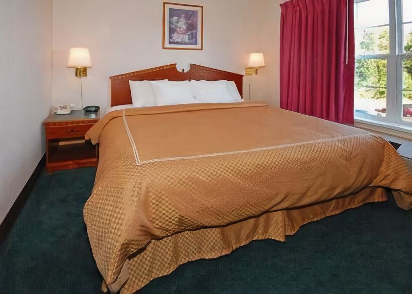 Photo of Bedroom in Marquette
