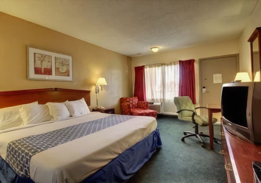 Photo of Bedroom in Evansville