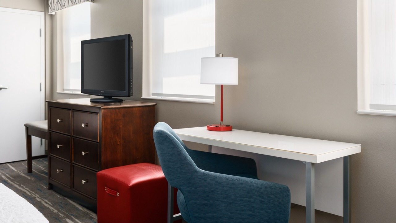 Photo of Livingroom in Connecticut Ave - K Street