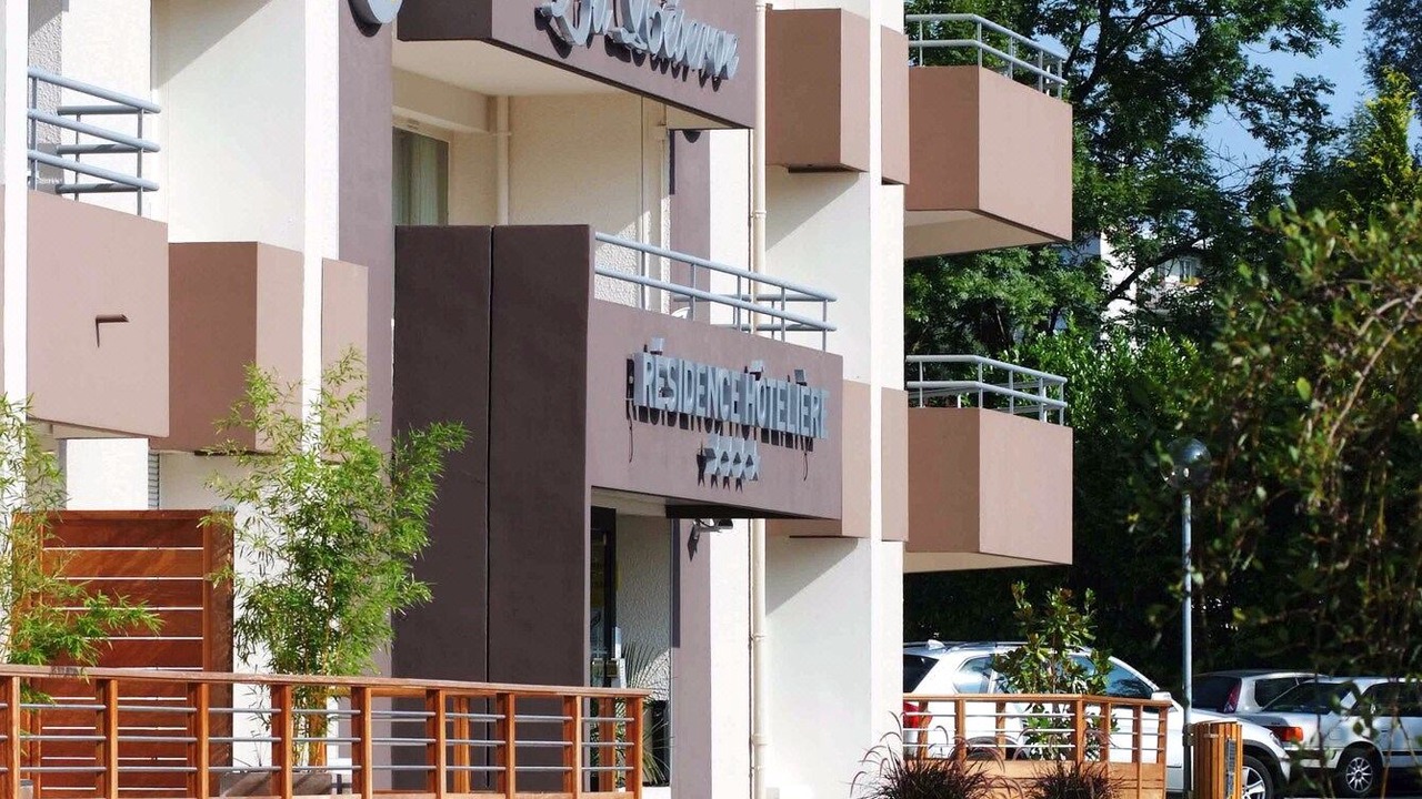 Photo of Buildings in Ferney-Voltaire