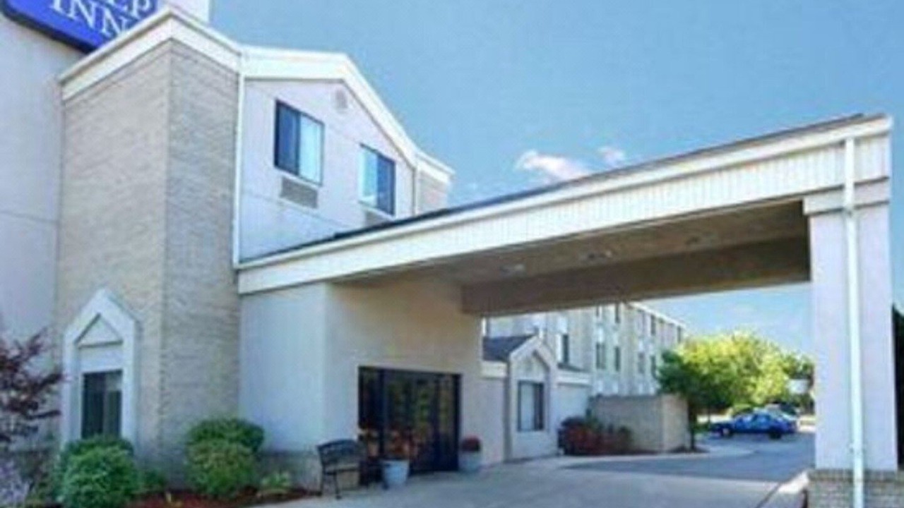 Photo of Buildings in Flat Rock