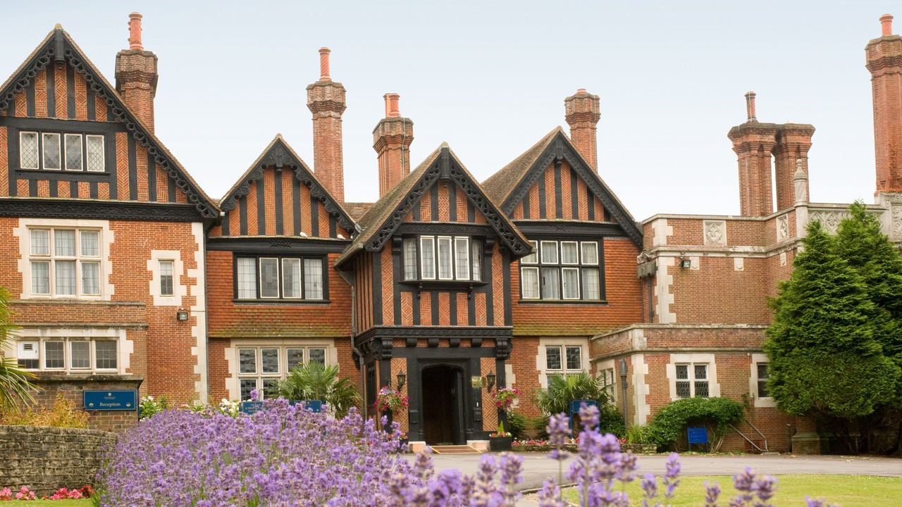 Photo of Buildings in New Forest District