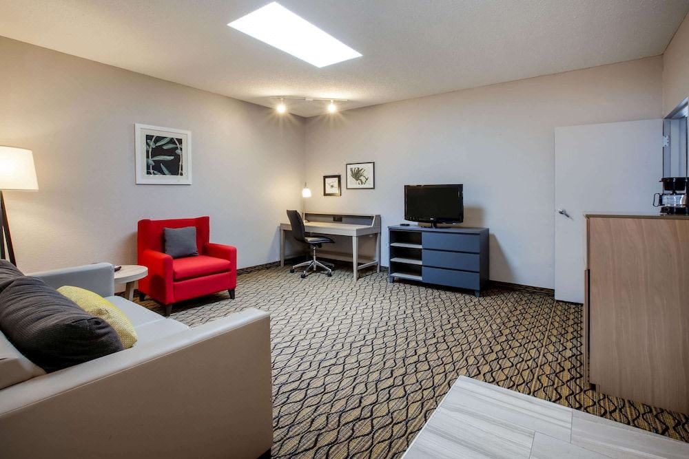 Photo of Livingroom in Rochester Hills