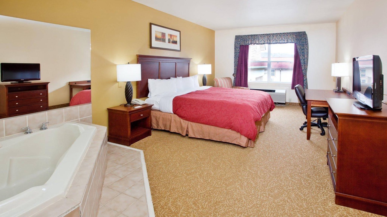 Photo of Bedroom in Helen