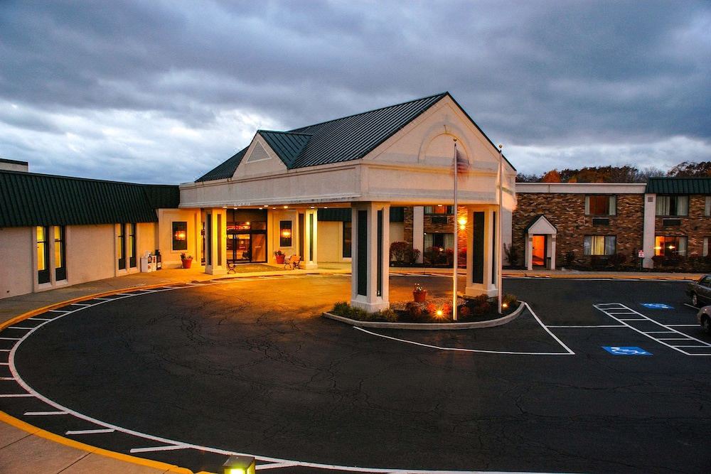 Photo of Buildings in Richfield