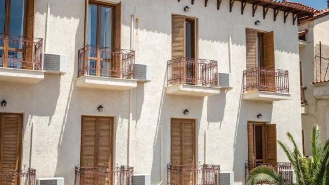 Photo of Buildings in Delphi