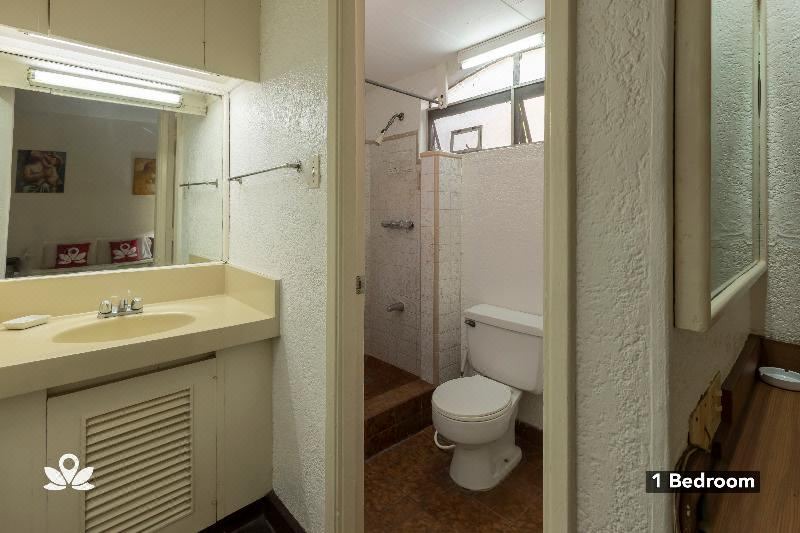 Photo of Bathroom in New Manila