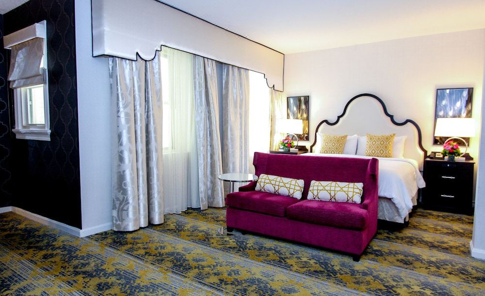 Photo of Bedroom in Kalorama Heights