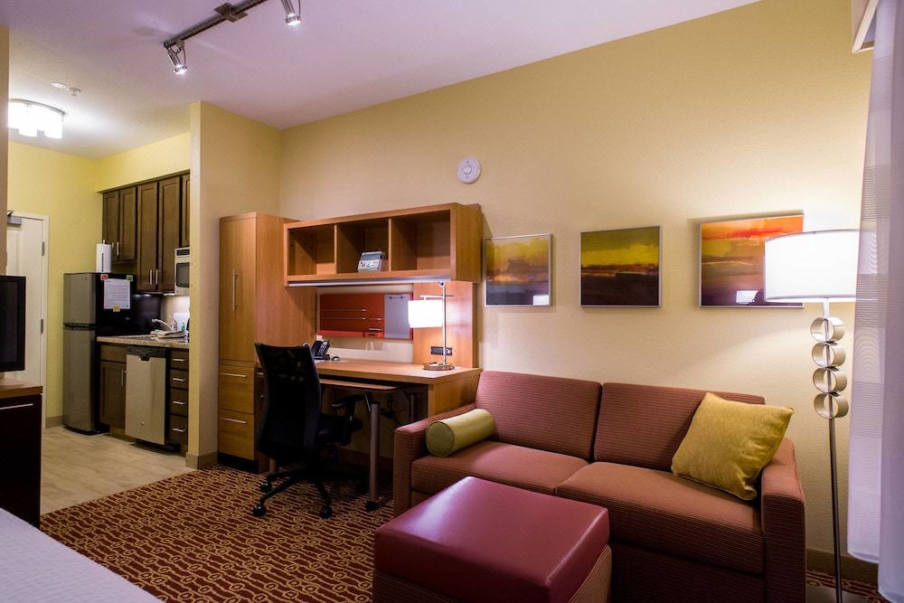 Photo of Livingroom in Roswell