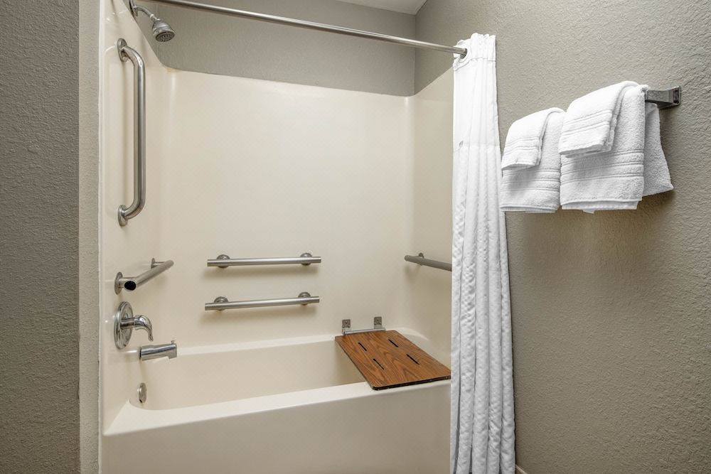 Photo of Bathroom in Pooler