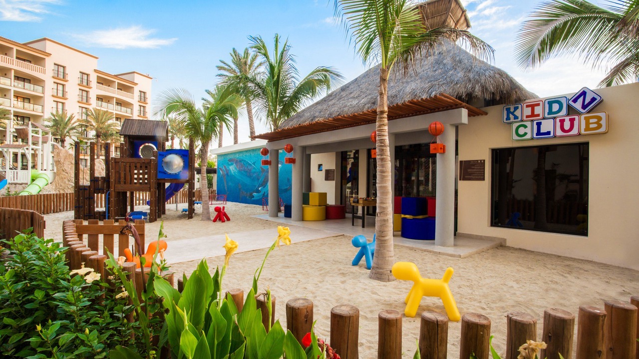 Photo of Buildings in Zona Hotelera