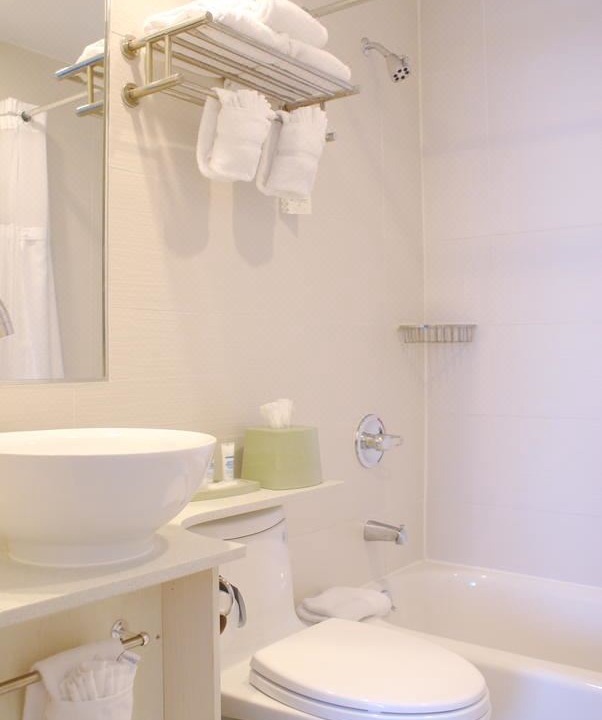 Photo of Bathroom in Hunters Point