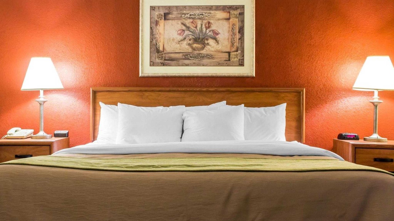 Photo of Bedroom in Green Valley