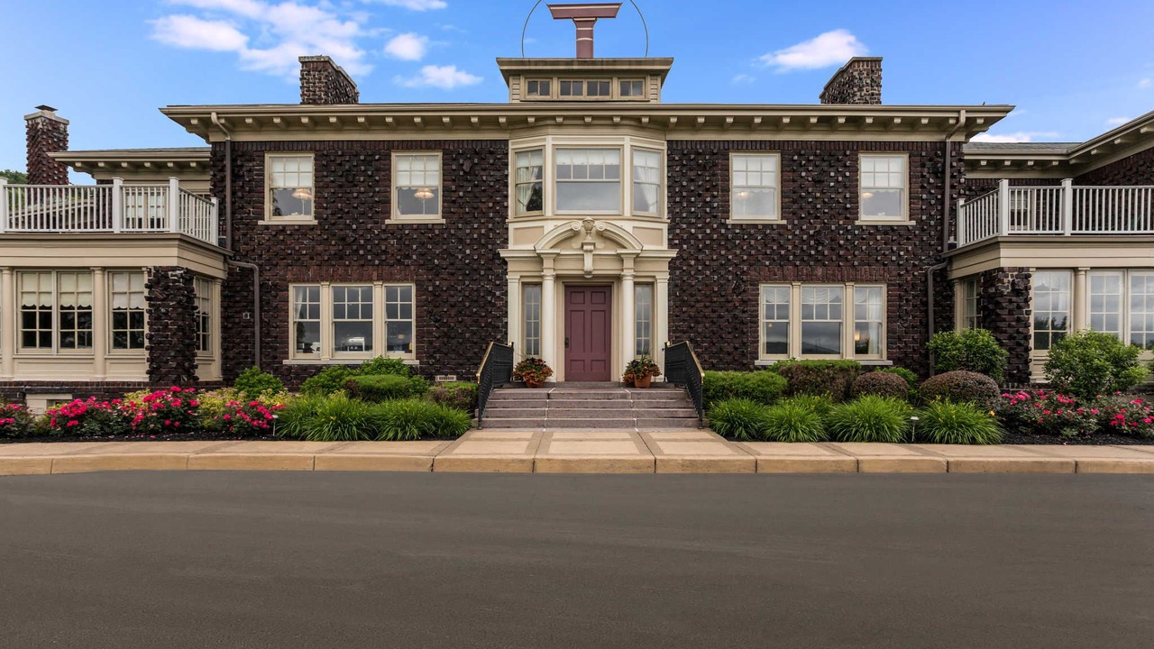Photo of Buildings in Town of Union