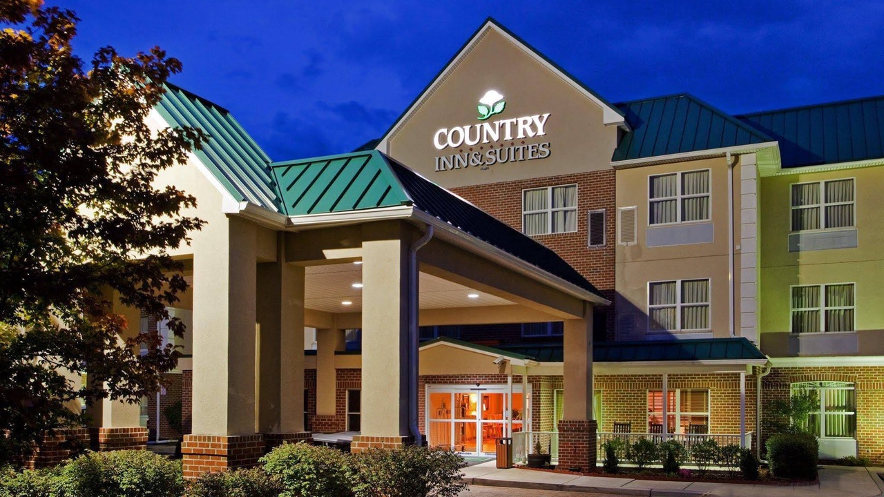 Photo of Buildings in Camp Springs