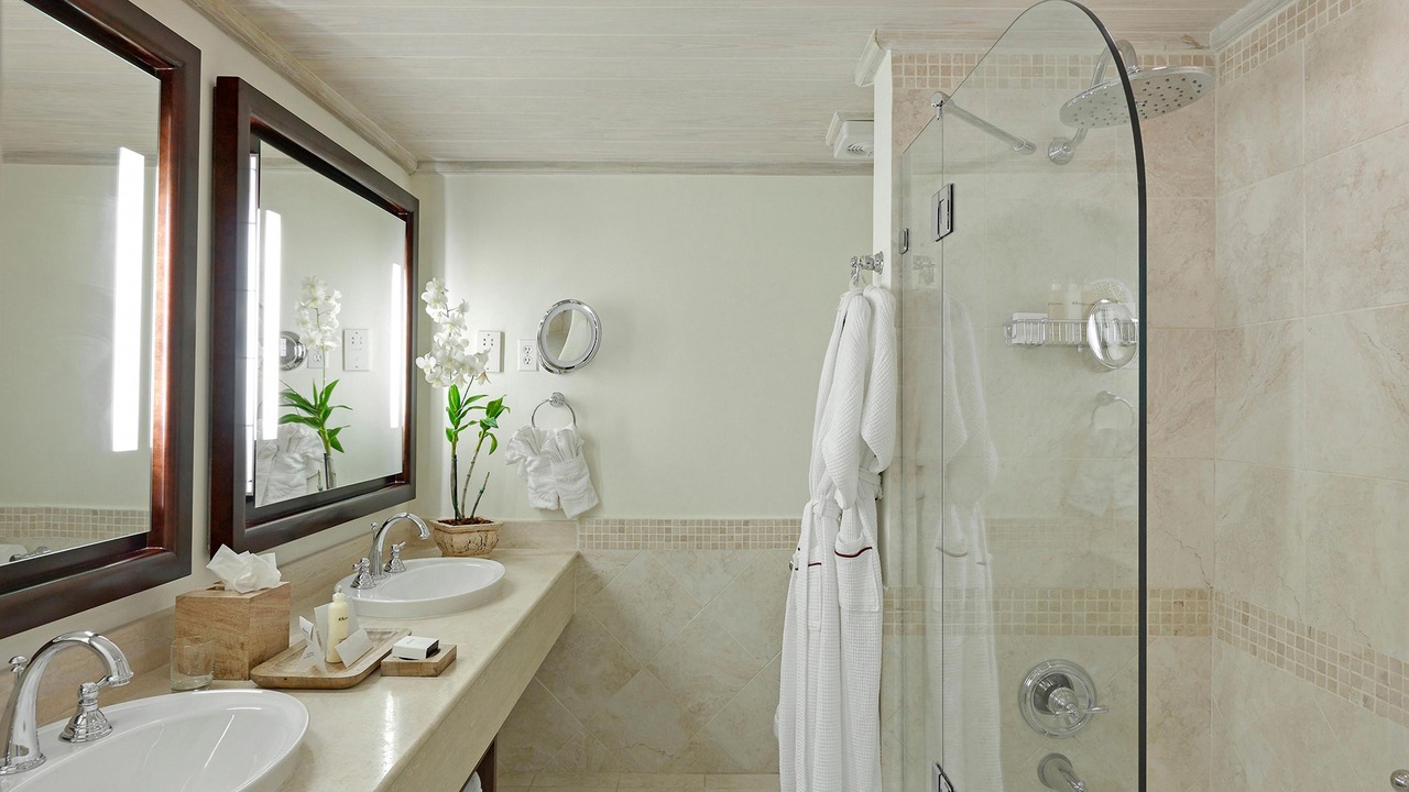 Photo of Bathroom in Folkestone