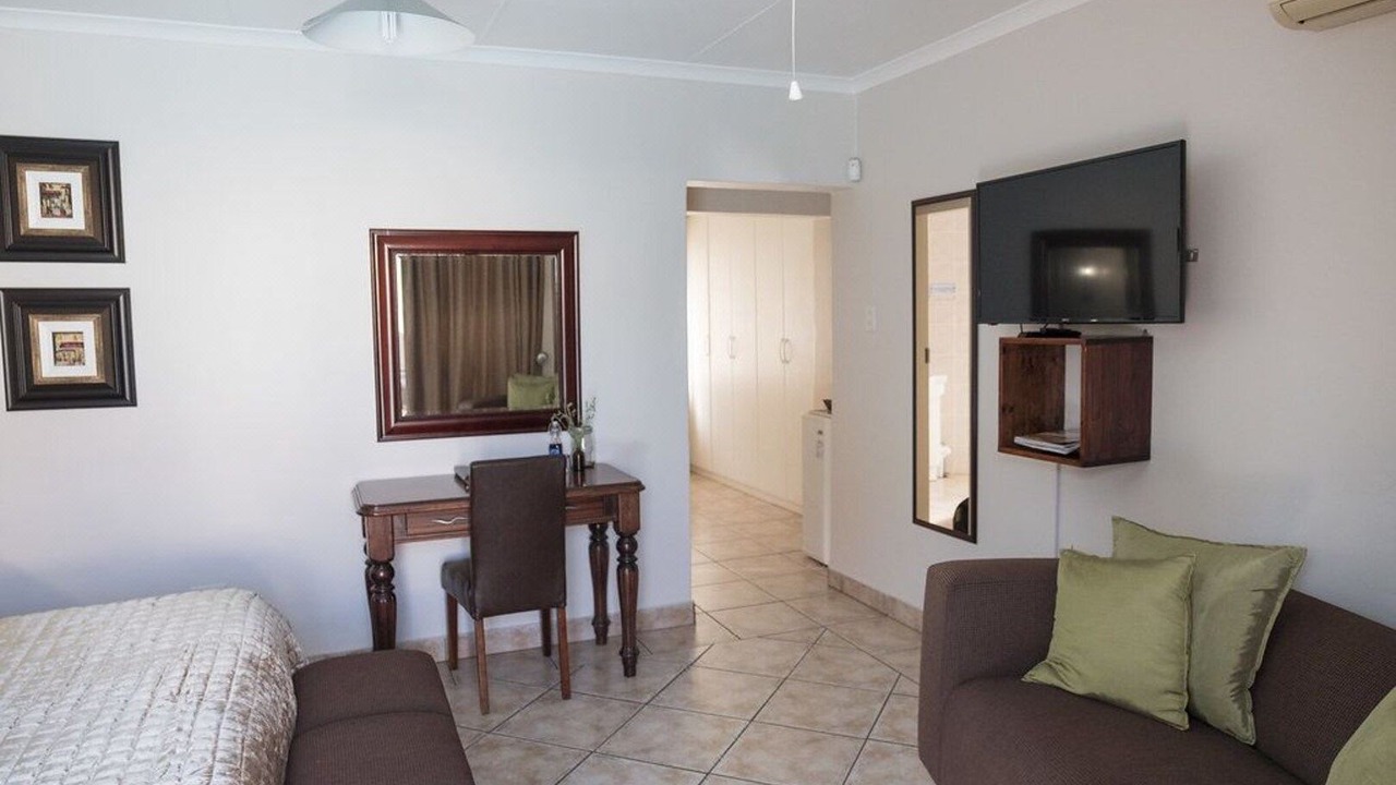 Photo of Livingroom in Edenvale