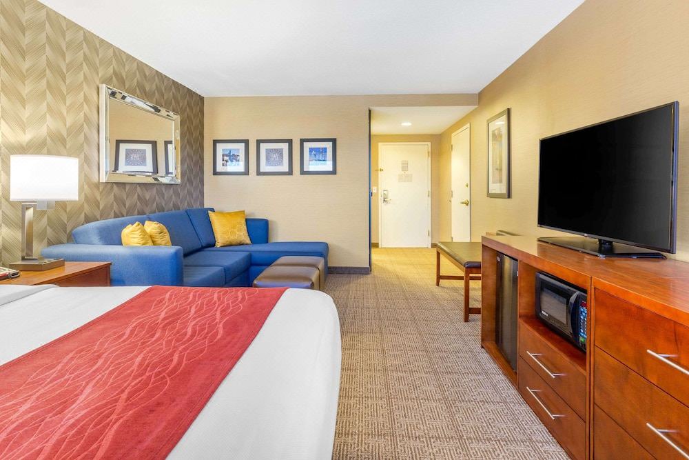 Photo of Livingroom in Revere