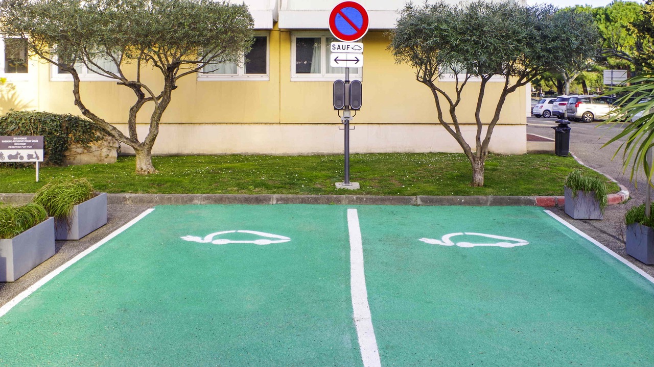 Photo of Outdoor in Costieres
