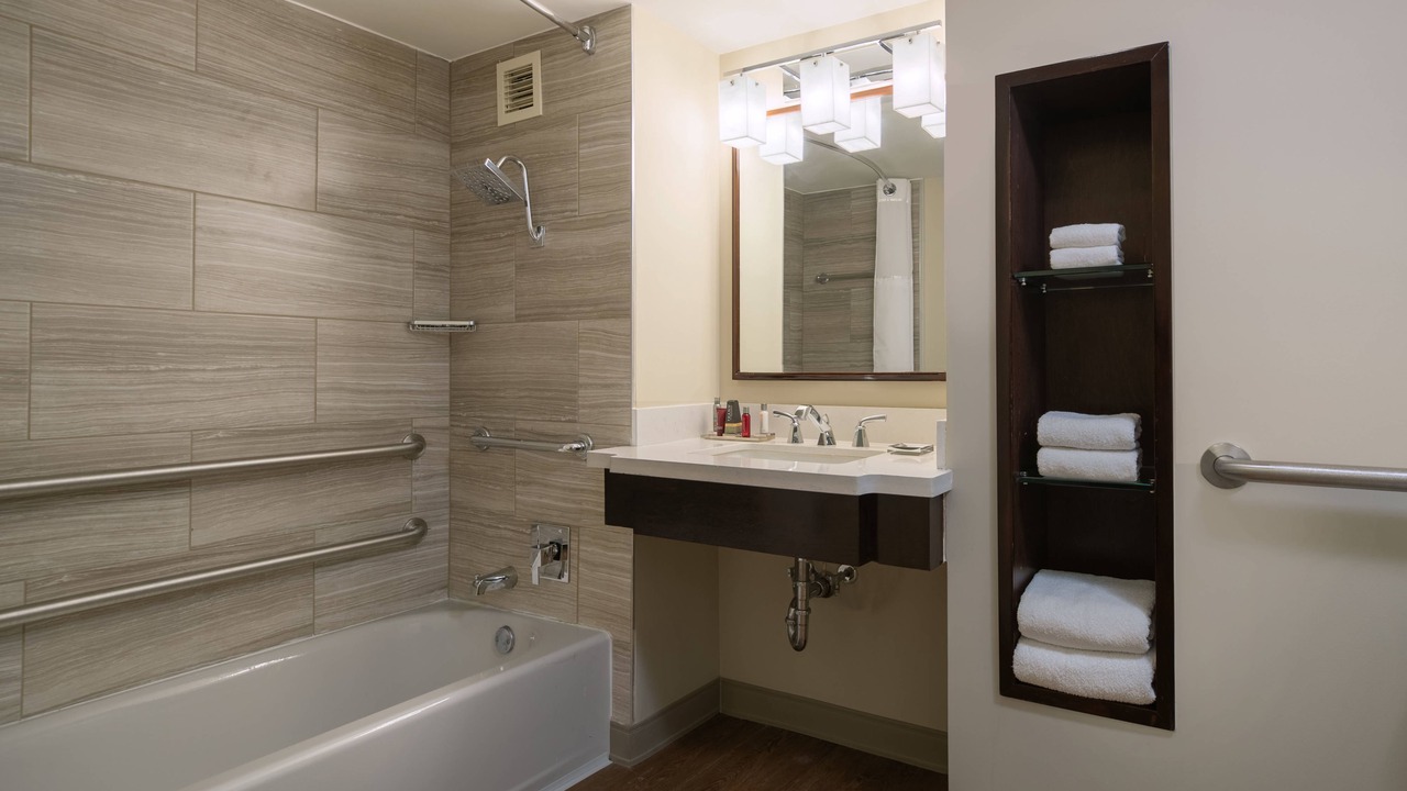 Photo of Bathroom in Dunwoody