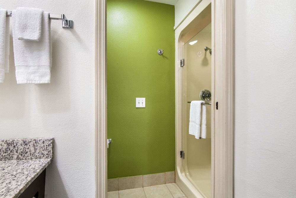 Photo of Bathroom in Peachtree City