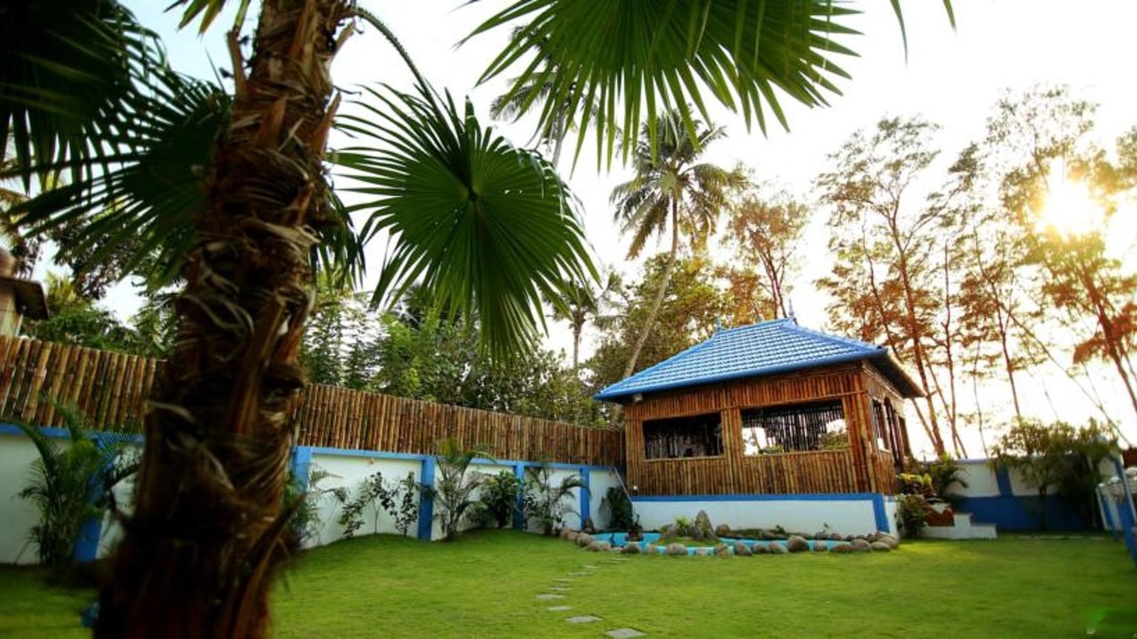 Photo of Buildings in Kuzhuppilly