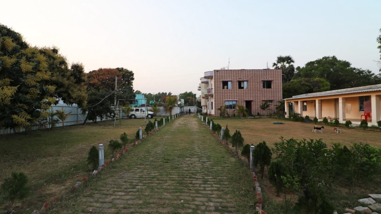 Photo of Buildings in Mandarmani