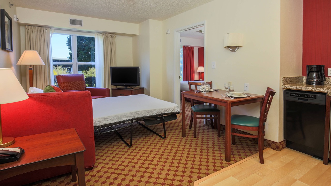 Photo of Livingroom in Flint