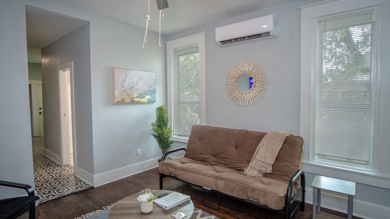 Photo of Livingroom in Southtown