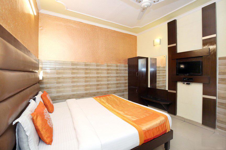 Photo of Bedroom in Sector 45