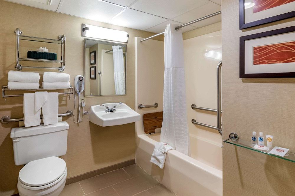 Photo of Bathroom in Sedalia