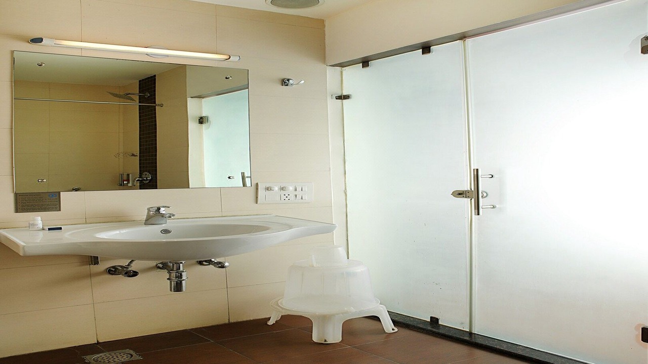 Photo of Bathroom in DLF City